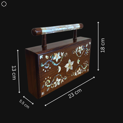De Tuin van Noor – Handgemaakte Damascener Clutch van Notenhout met Bloemen-Inleg van Parelmoer