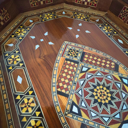 Damast Mozaïek Houten Dienblad – Parelmoer Inleg & Walnoot Afwerking