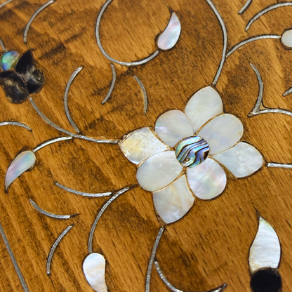 Scatola Damaschina Artigianale di Lusso – Madreperla & Velluto