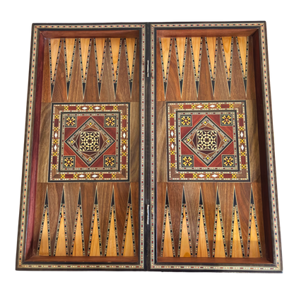 Tavolo da Backgammon e Scacchi Damaschino Fatto a Mano da Gaby Al Dayeh – Capolavoro con Intarsi in Madreperla
