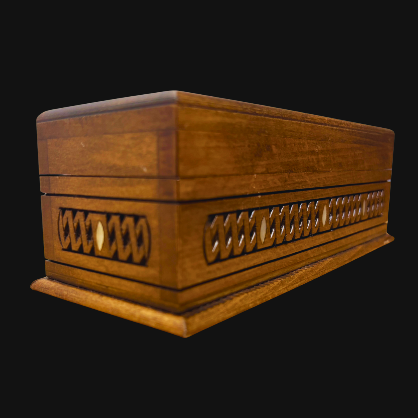 Scatola di Lusso Intagliata a Mano – Madreperla & Velluto