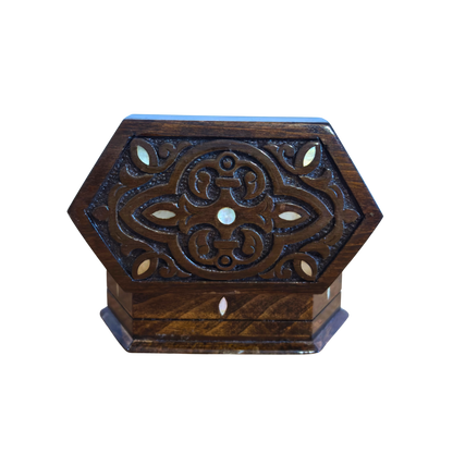 Boîte en Bois de Hêtre Sculptée à la Main avec Nacre et Intérieur en Velours – Design Oriental Intemporel