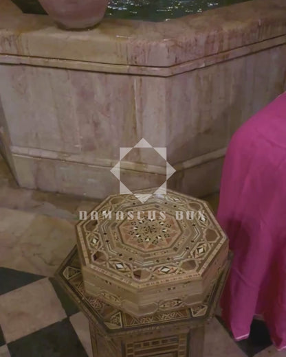 Scatola Damaschina a Mosaico – Legno Artigianale con Interno in Velluto Rosso